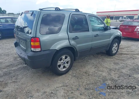 2007 Ford Escape Xlt/Xlt Sport from USA, damaged, VIN 1FMCU93117KB43382